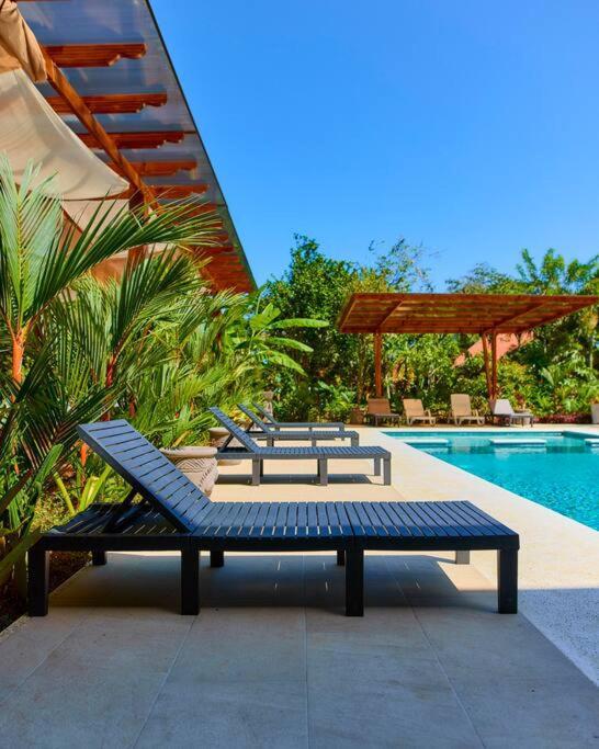 Casa Kristel - Exquisite Villa Getaway Puerto Viejo de Talamanca ภายนอก รูปภาพ