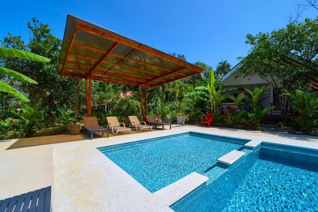 Casa Kristel - Exquisite Villa Getaway Puerto Viejo de Talamanca ภายนอก รูปภาพ