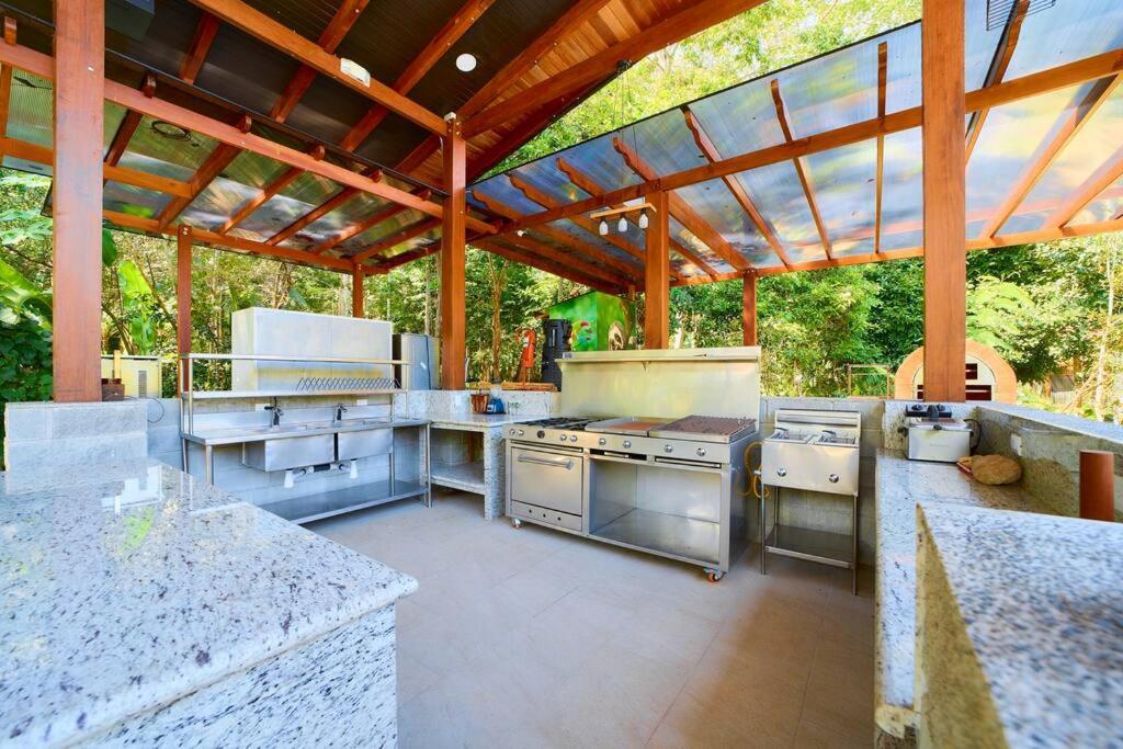 Casa Kristel - Exquisite Villa Getaway Puerto Viejo de Talamanca ภายนอก รูปภาพ