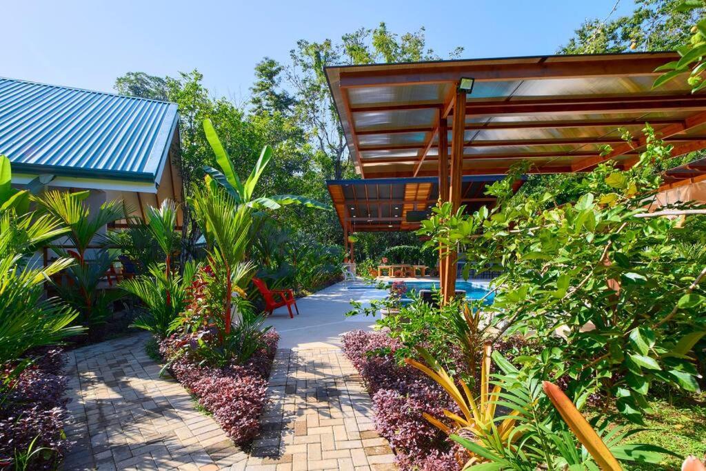 Casa Kristel - Exquisite Villa Getaway Puerto Viejo de Talamanca ภายนอก รูปภาพ
